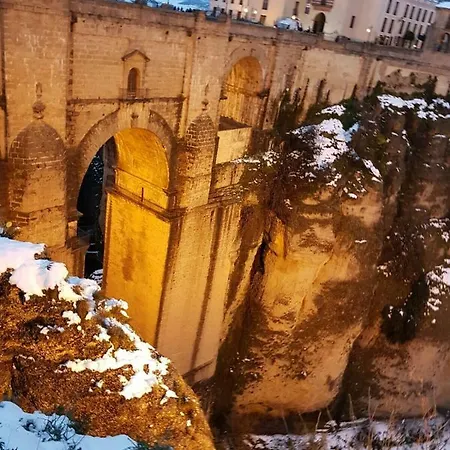 Edificio Plaza Apartman Marbella