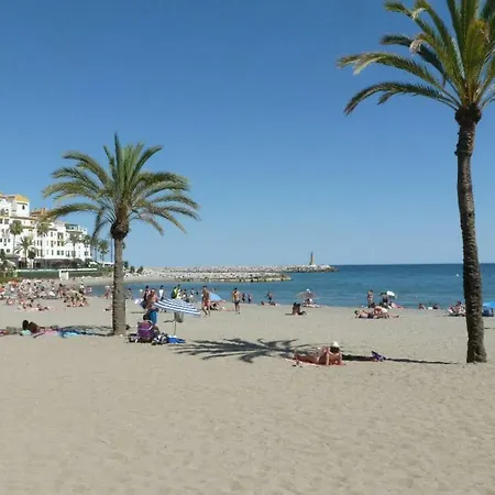 Apartman Edificio Plaza *