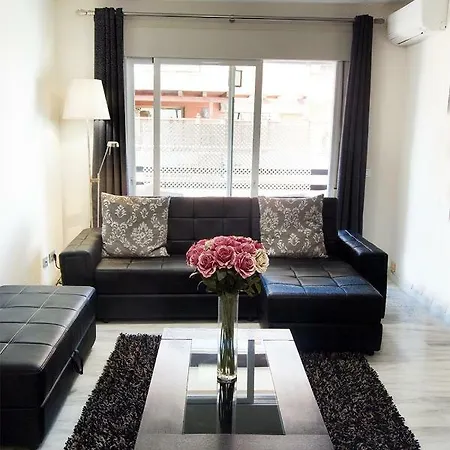 Edificio Plaza Apartment *